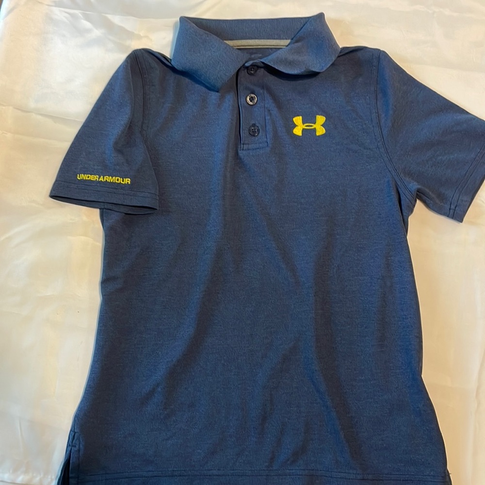 Under armour polo shirt kids size m
